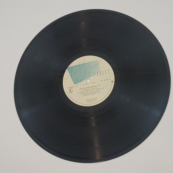 THE EAGLES 1976 Original Hote California Vinyl! - Picture 8 of 10